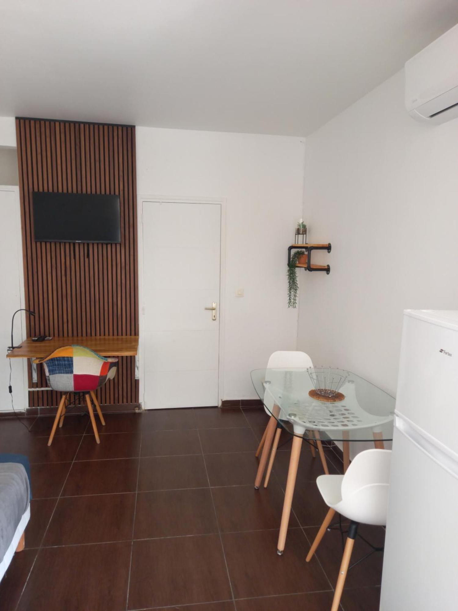 Le Studio Oncle Sam - Acces Piscine Et Plage Le Gosier  Exteriör bild