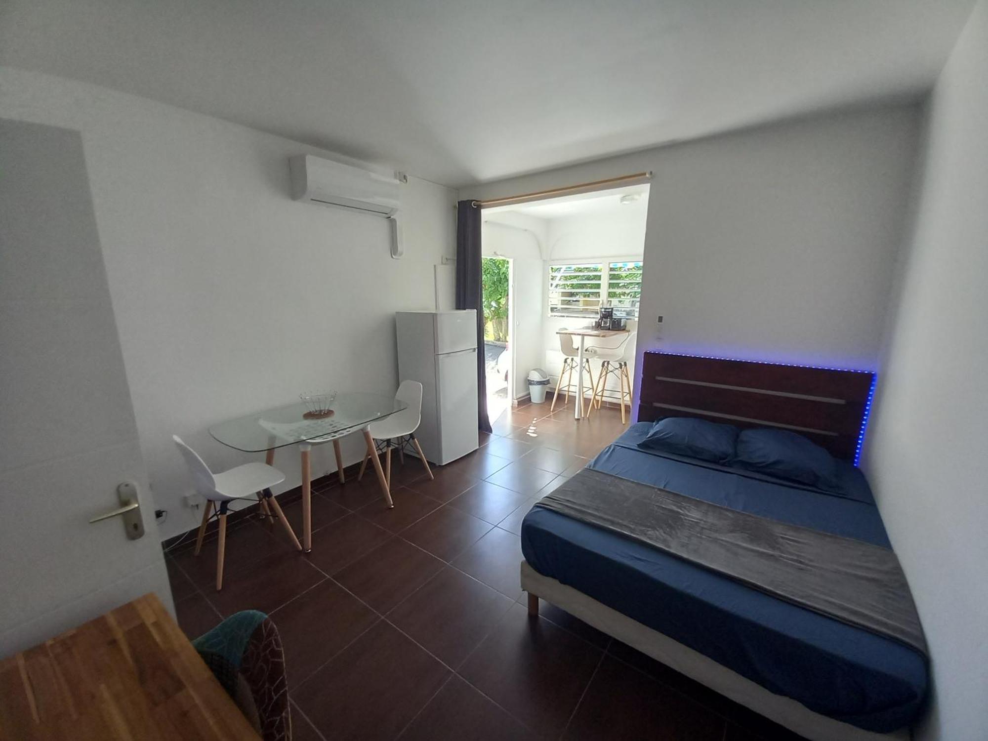 Le Studio Oncle Sam - Acces Piscine Et Plage Le Gosier  Exteriör bild